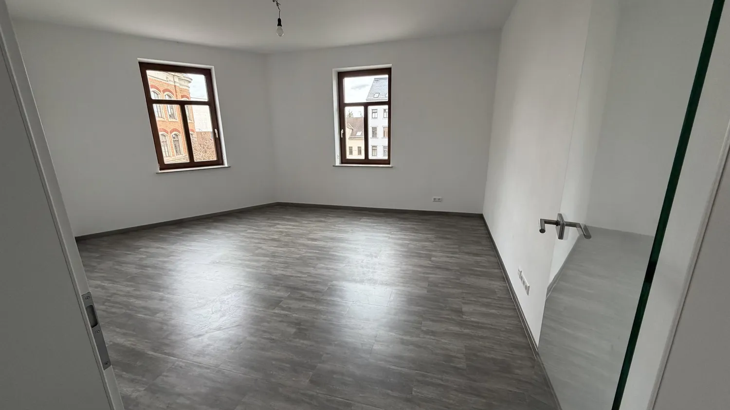 2 Zimmer Wohnung mit 64 m² in Zwickau – Bild 2