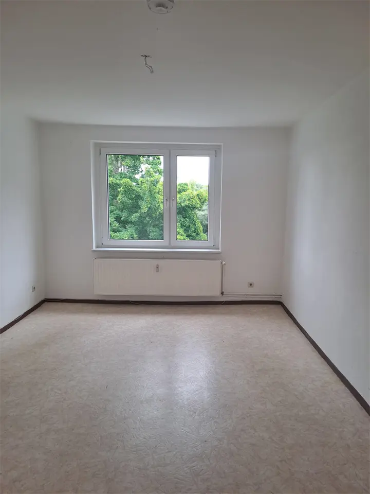 3 Zimmer Wohnung mit 58 m² in Bitterfeld-Wolfen – Bild 1