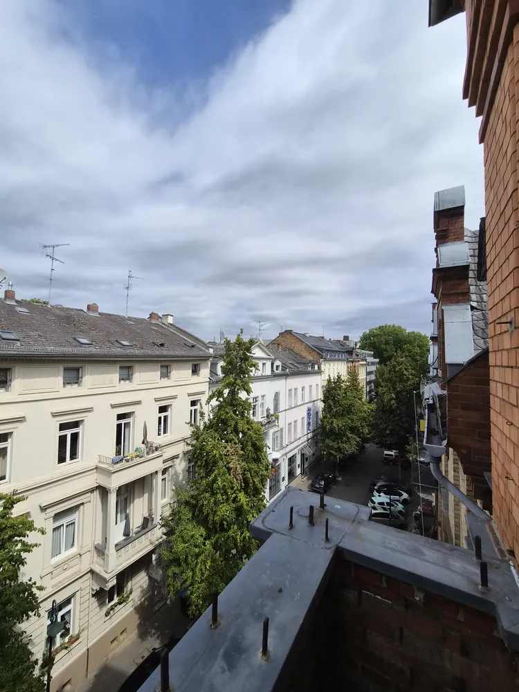 4 Zimmer Wohnung mit 140 m² in Wiesbaden – Bild 6