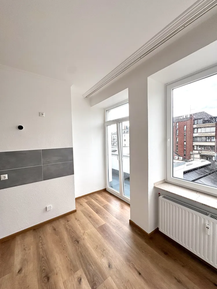 2 Zimmer Wohnung mit 74 m² in Aachen – Bild 2
