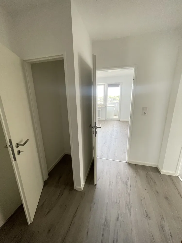 2 Zimmer Wohnung mit 67 m² in Frankfurt am Main – Bild 3