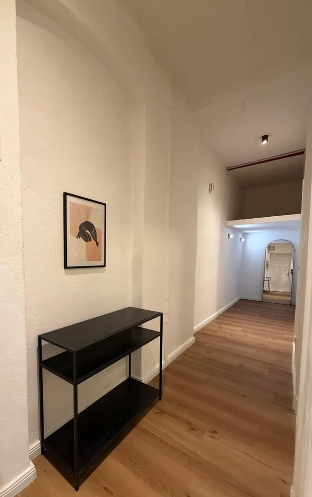 1 room apartment with 50 m² in Berlin – Photo 1