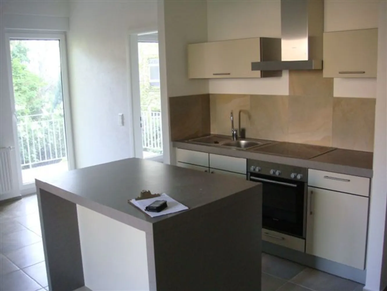 2 Zimmer Wohnung mit 48 m² in Karlsruhe – Bild 2