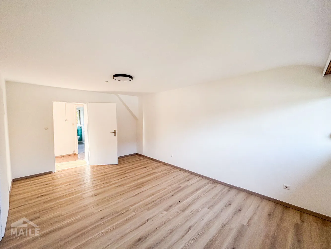 3 Zimmer Wohnung mit 66 m² in Stuttgart – Bild 3