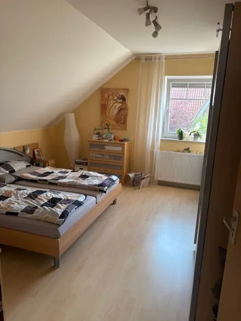 4 Zimmer Wohnung mit 100 m² in Bielefeld – Bild 1