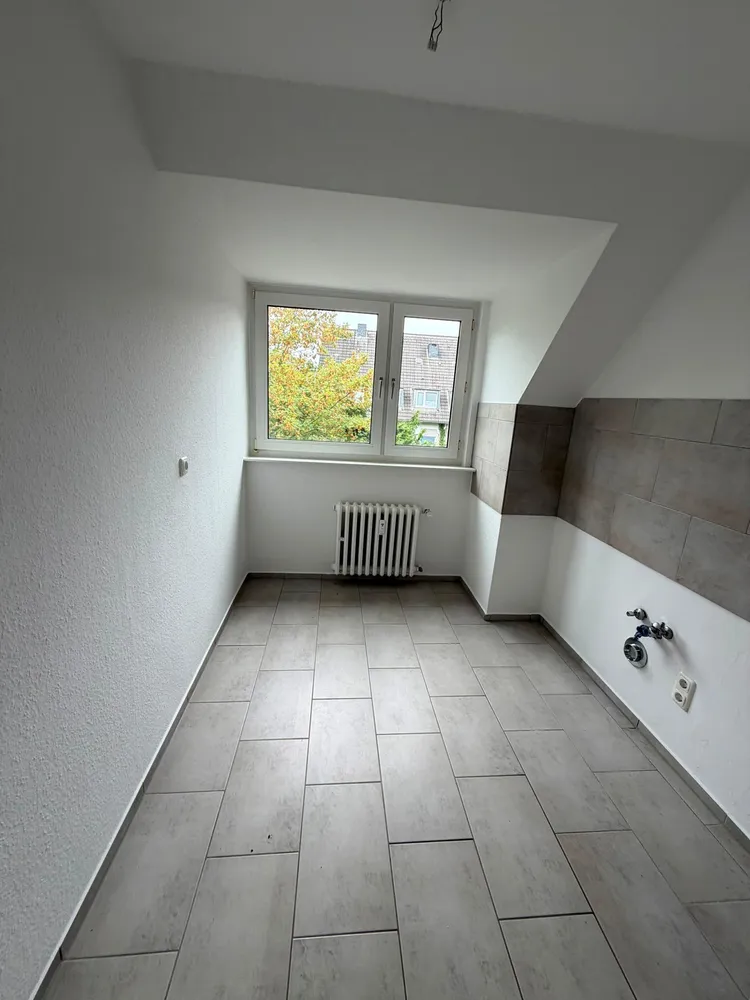3 Zimmer Wohnung mit 82 m² in Köln – Bild 9