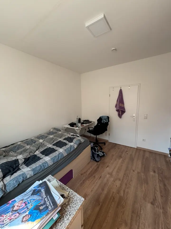 WG-Zimmer mit 16 m² in Erlangen – Bild 2