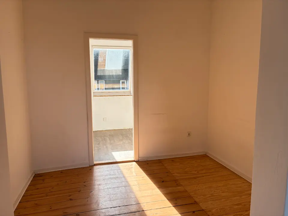 4 Zimmer Wohnung mit 82 m² in Kiel – Bild 3