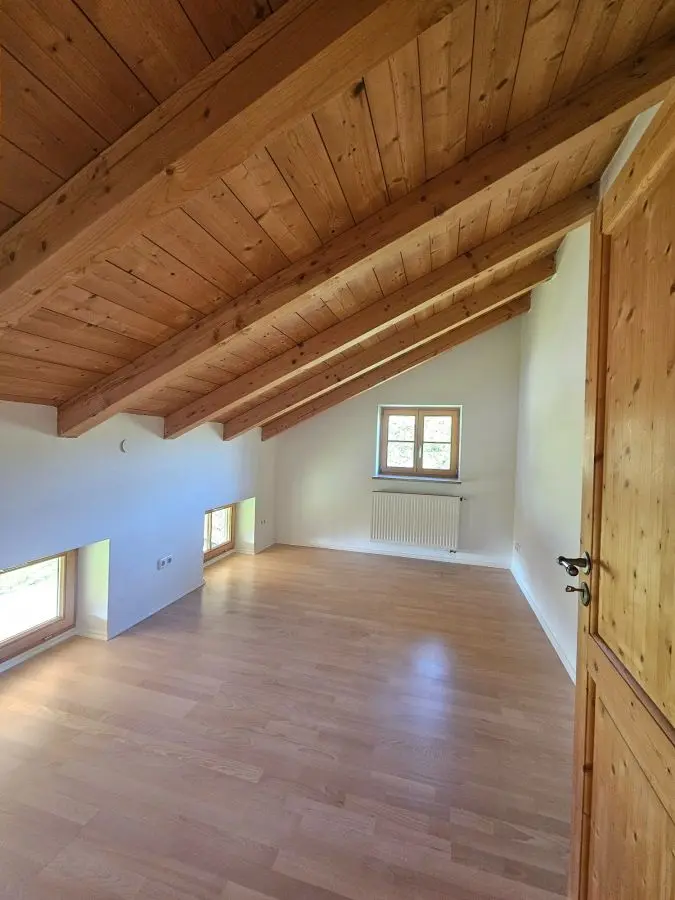 4 Zimmer Haus mit 135 m² in Landshut – Bild 3