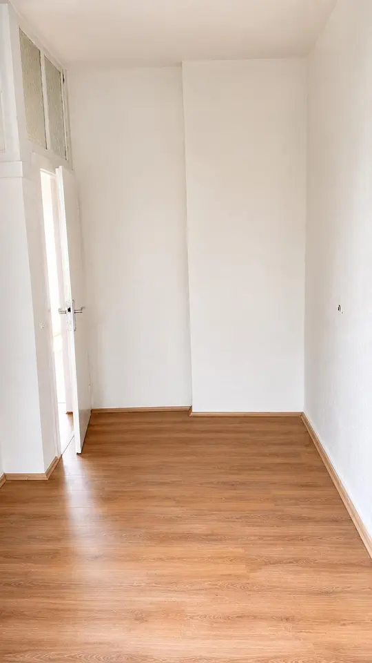 5 Zimmer Wohnung mit 93 m² in Duisburg – Bild 6