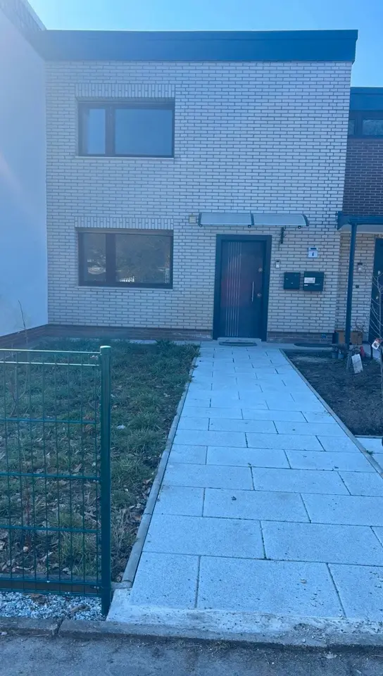2 Zimmer Haus mit 70 m² in Berlin – Bild 10