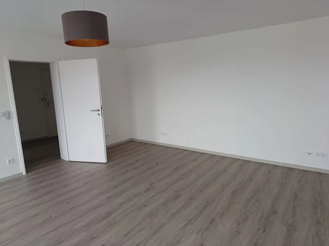 2 Zimmer Wohnung mit 70 m² in München – Bild 4