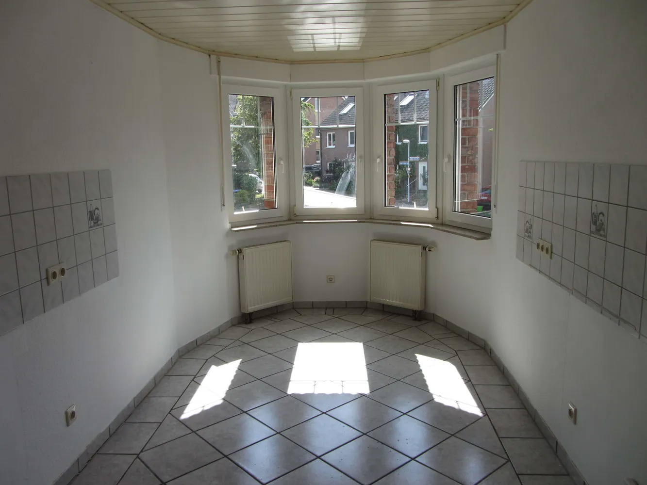 2 Zimmer Wohnung mit 65 m² in Mülheim an der Ruhr – Bild 2