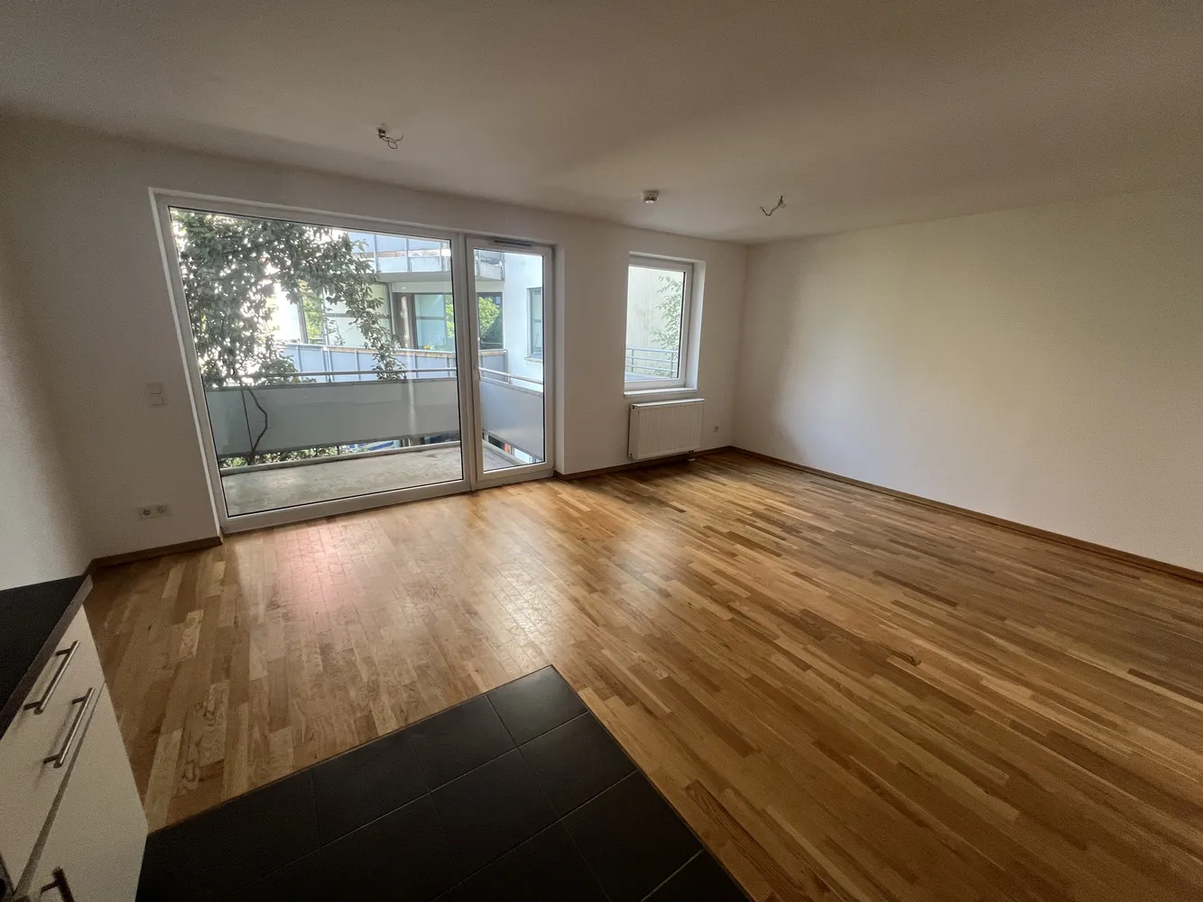 3 Zimmer Wohnung mit 80 m² in Hamburg – Bild 2