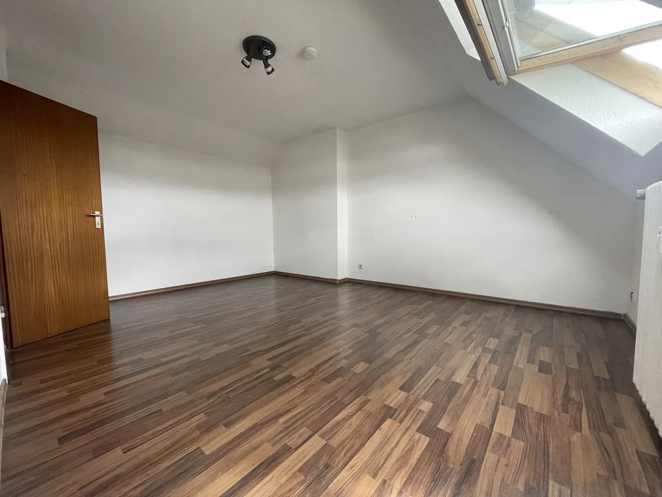 3 Zimmer Wohnung mit 84 m² in Düsseldorf – Bild 6