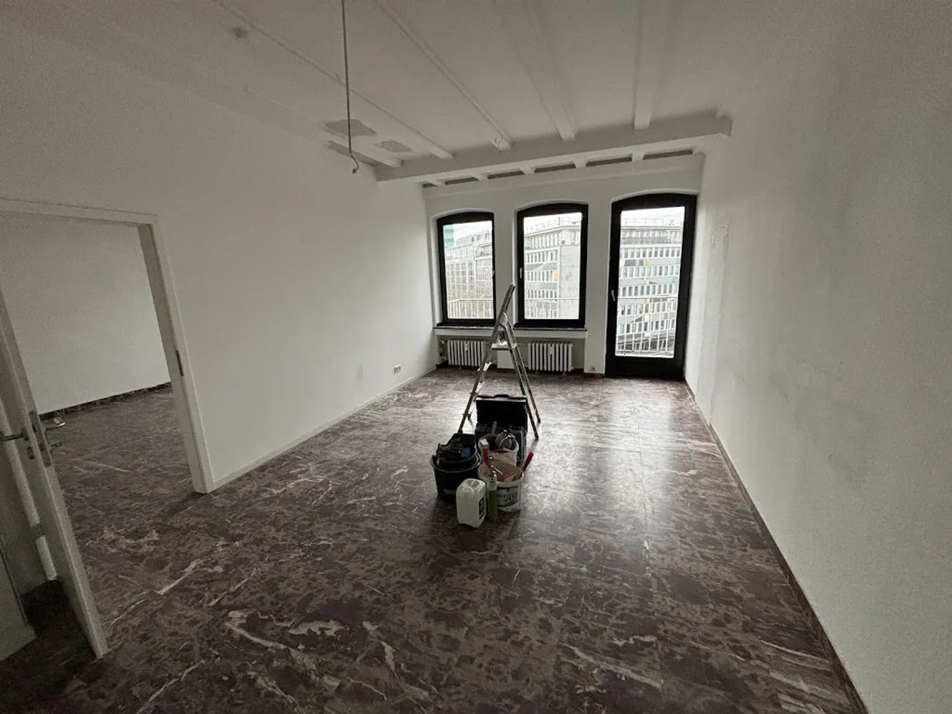 4 Zimmer Wohnung mit 137 m² in Düsseldorf – Bild 4