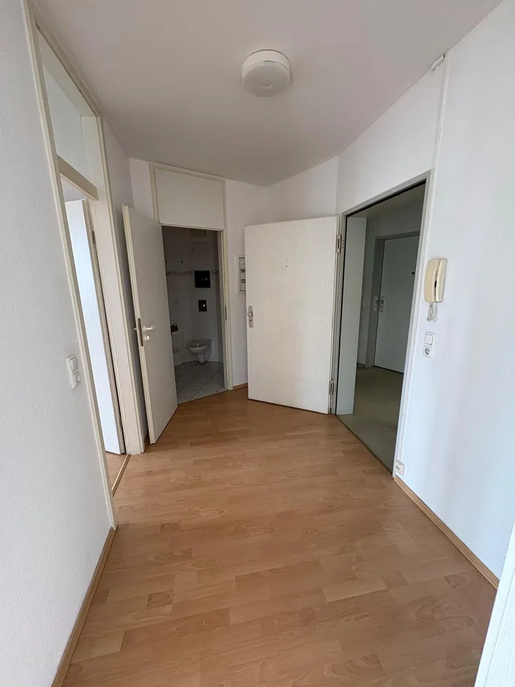 2 Zimmer Wohnung mit 55 m² in Halle (Saale) – Bild 6