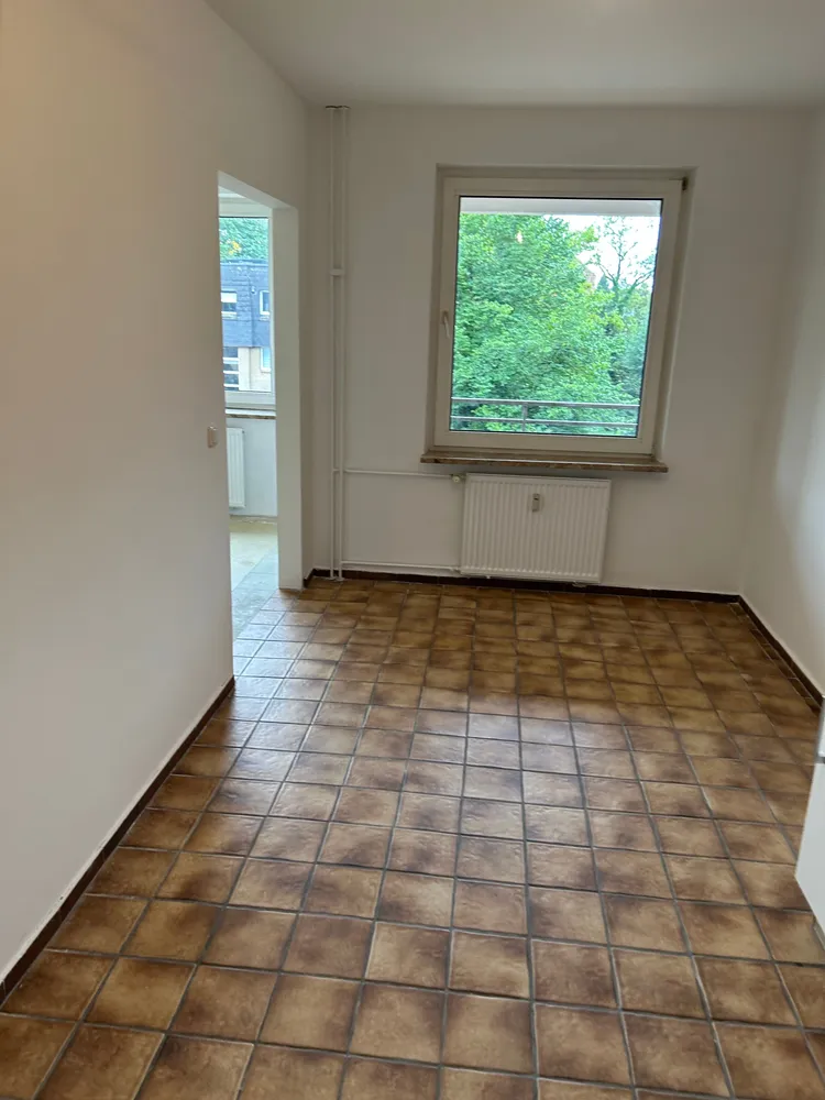2 Zimmer Wohnung mit 66 m² in Neumünster – Bild 2