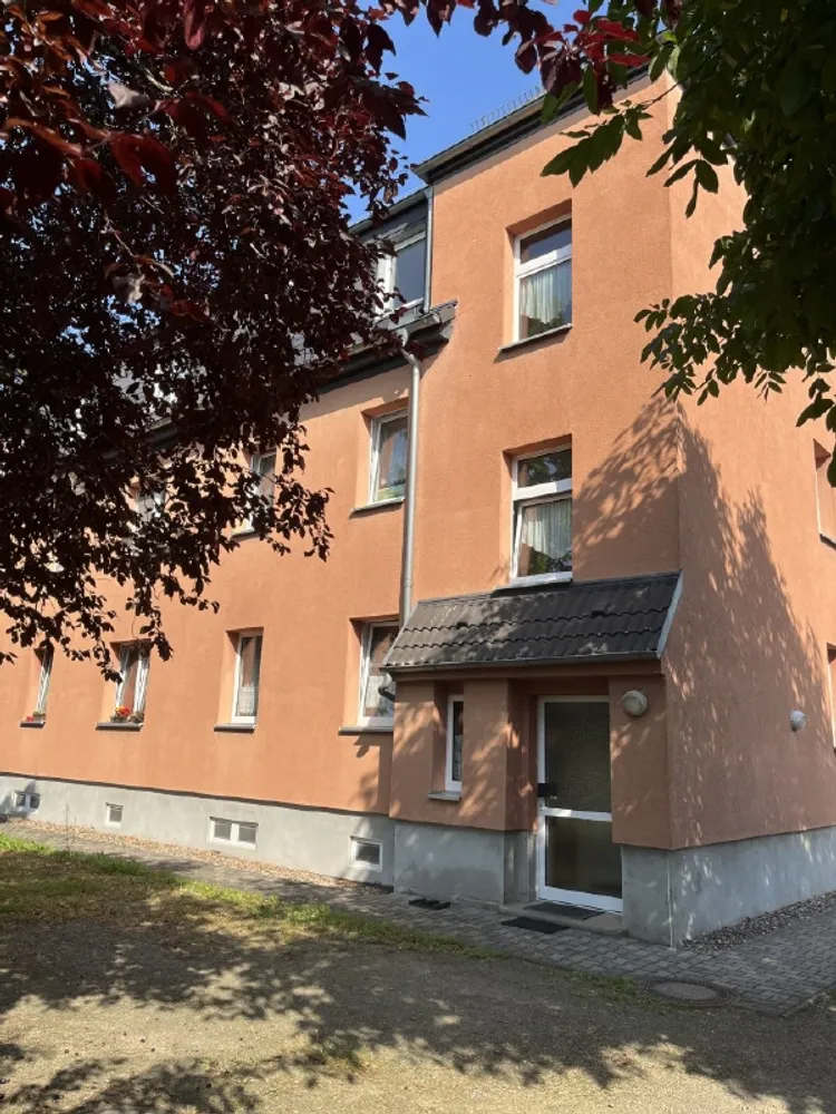 3 Zimmer Wohnung mit 76 m² in Riesa – Bild 1