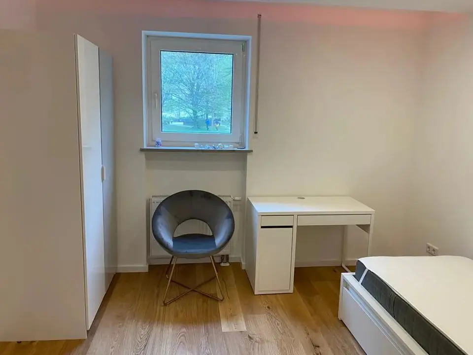 2 Zimmer Wohnung mit 10 m² in München – Bild 2