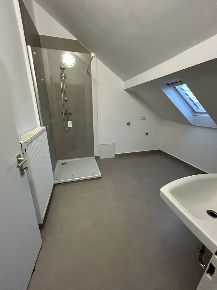 1 Zimmer Wohnung mit 65 m² in Worms – Bild 4