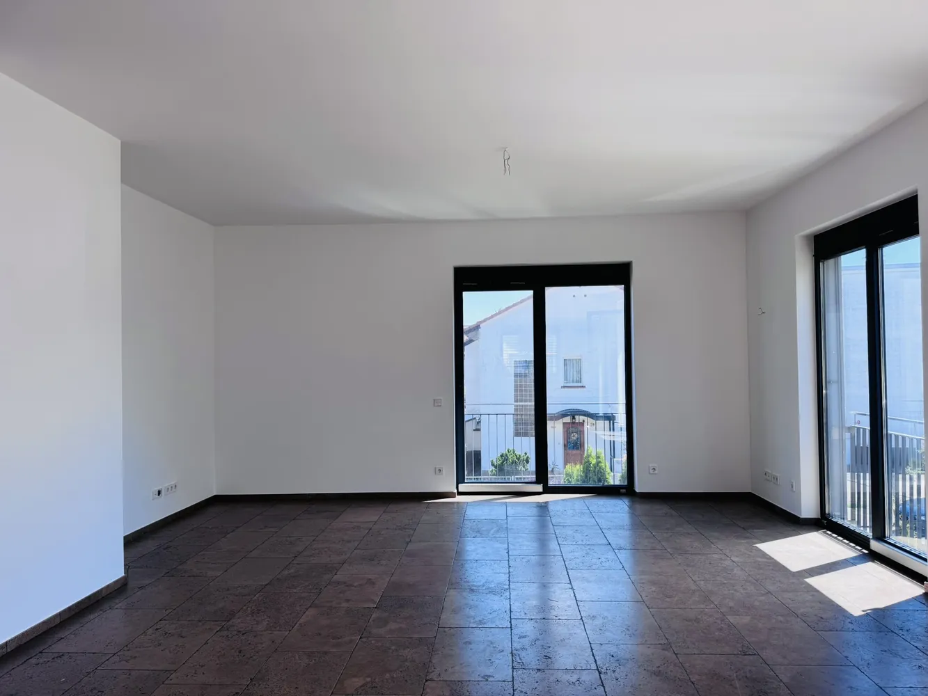 4 Zimmer Wohnung mit 145 m² in Frankfurt am Main – Bild 4