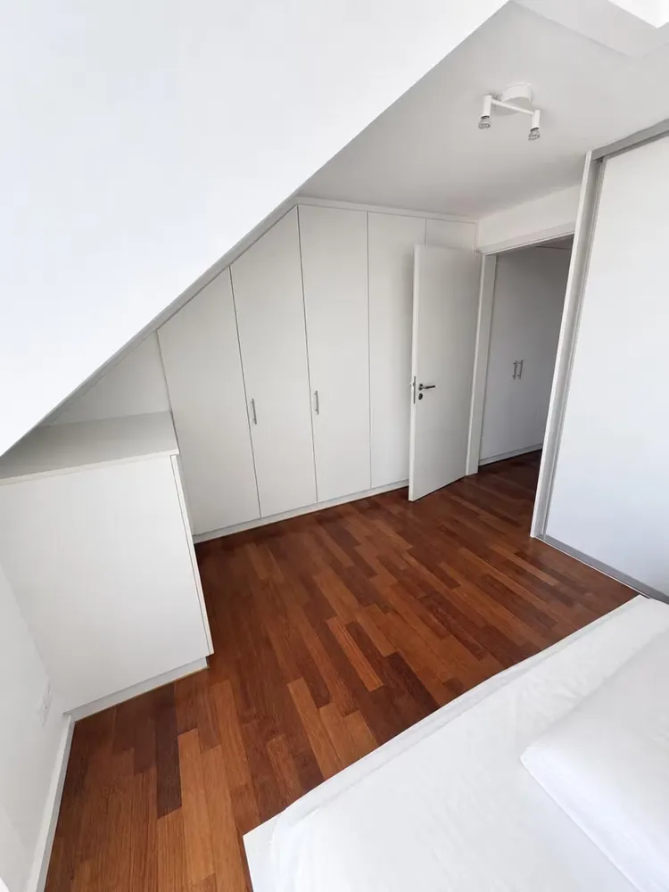 4 Zimmer Wohnung mit 120 m² in München – Bild 5