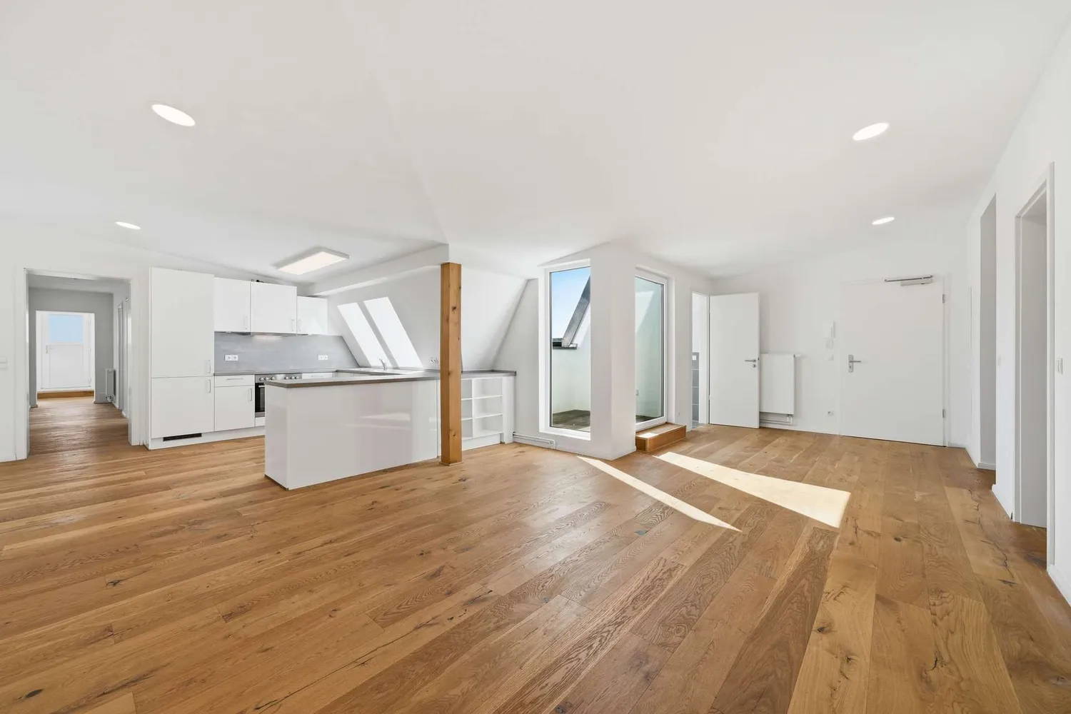 6 room apartment with 203 m² in Berlin – Photo 1