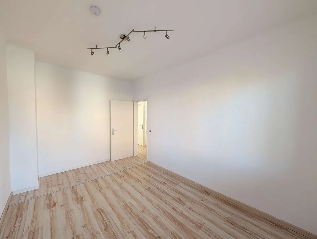 3 Zimmer Wohnung mit 60 m² in Stuttgart – Bild 5