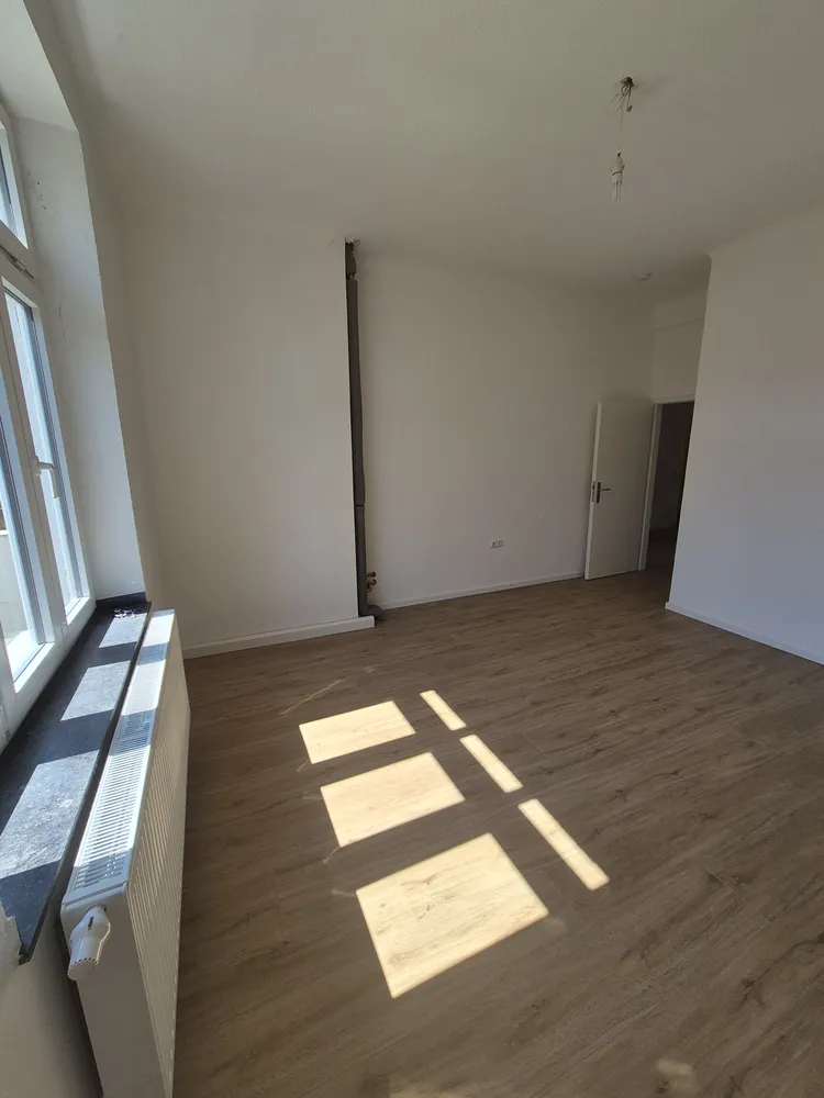 3 Zimmer Wohnung mit 90 m² in Aachen – Bild 4