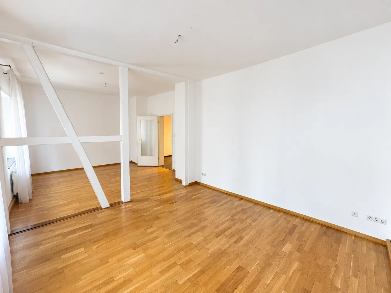 3 Zimmer Wohnung mit 87 m² in Stuttgart – Bild 1