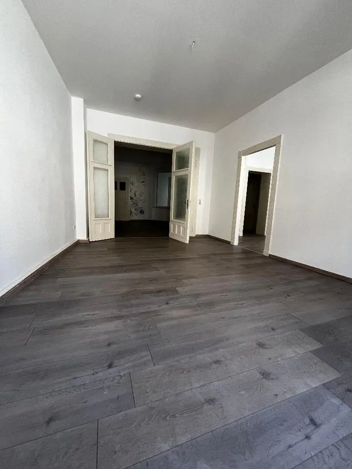 4 Zimmer Wohnung mit 130 m² in Weißenfels – Bild 4