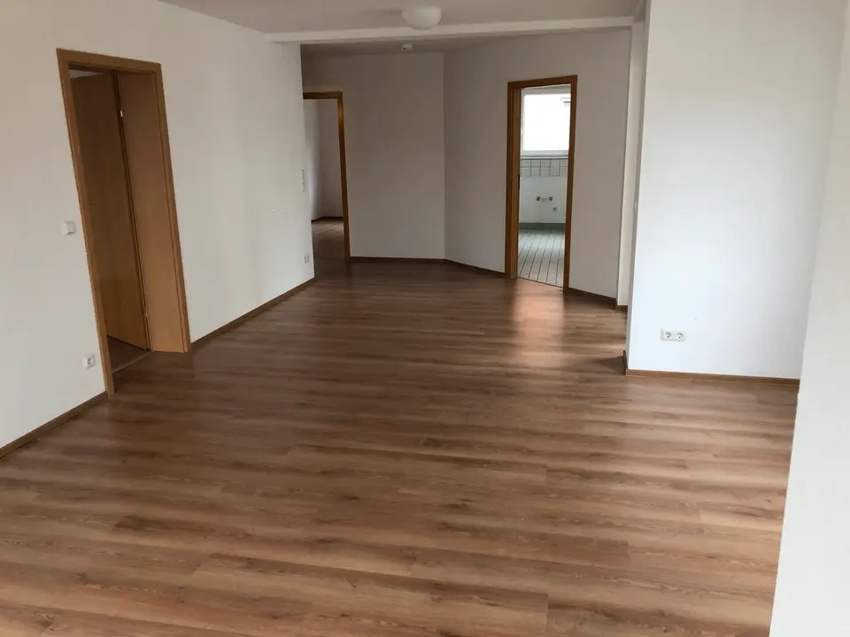 4 Zimmer Wohnung mit 80 m² in Saarbrücken – Bild 5