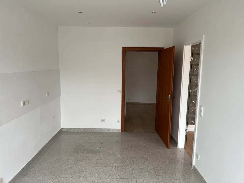 4 Zimmer Wohnung mit 135 m² in Grevenbroich – Bild 7