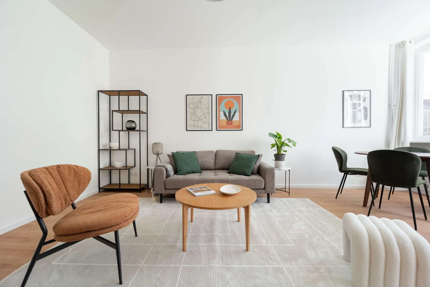 2 Zimmer Wohnung mit 55 m² in Berlin – Bild 1