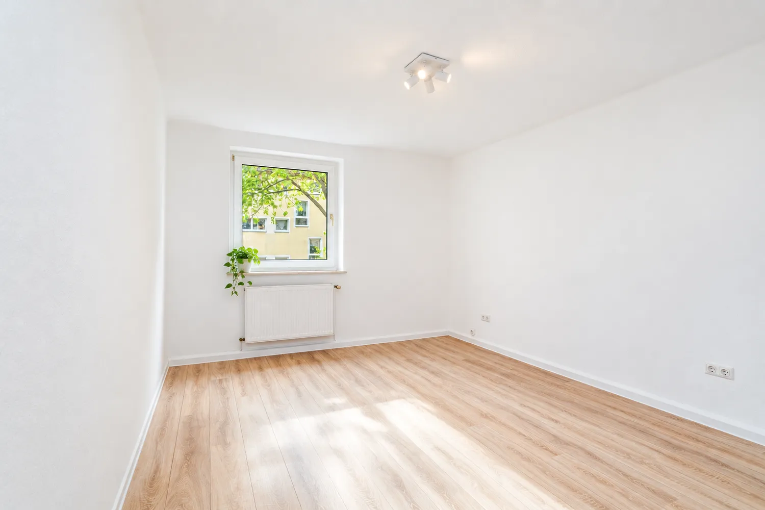 3 Zimmer Wohnung mit 57 m² in Hof – Bild 1