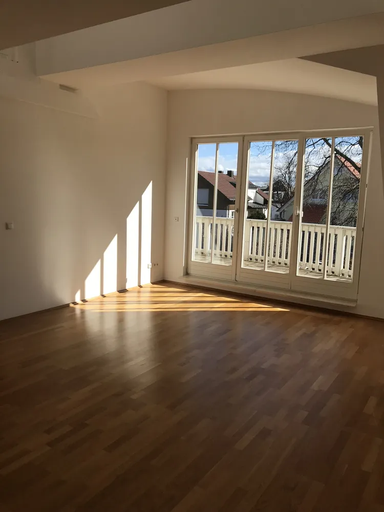 3 Zimmer Wohnung mit 81 m² in München – Bild 1