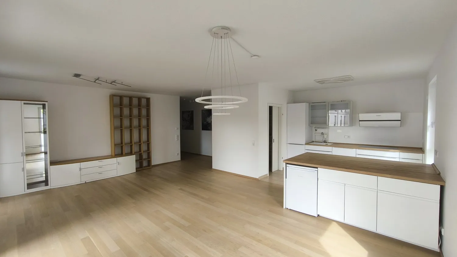 3 Zimmer Wohnung mit 151 m² in Wiesbaden – Bild 4
