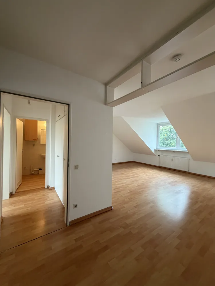 2 room apartment with 58 m² in Hamburg – Photo 3