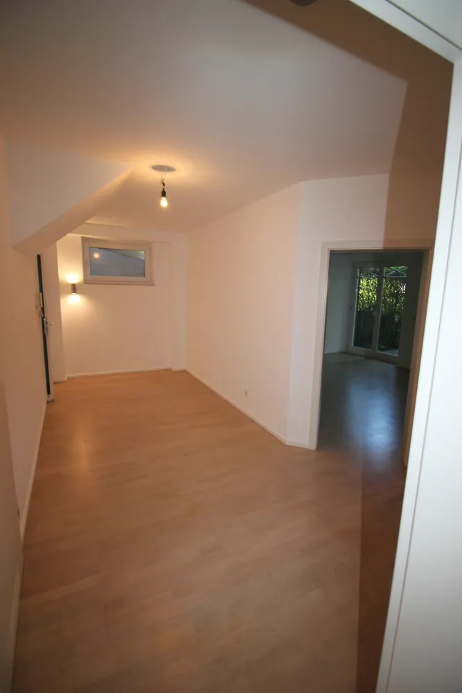 2 Zimmer Wohnung mit 100 m² in Mülheim an der Ruhr – Bild 4