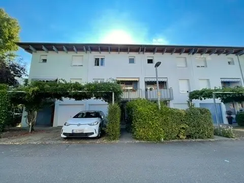 5 Zimmer Haus mit 135 m² in Stuttgart – Bild 1