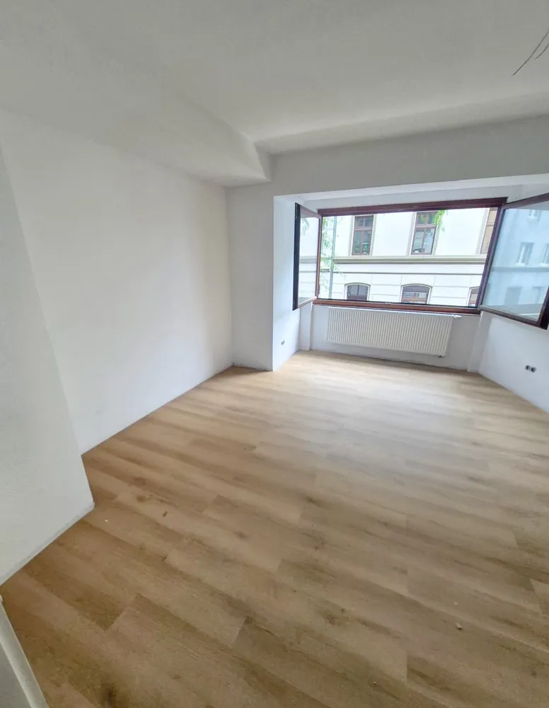 2 Zimmer Wohnung mit 50 m² in Düsseldorf – Bild 1