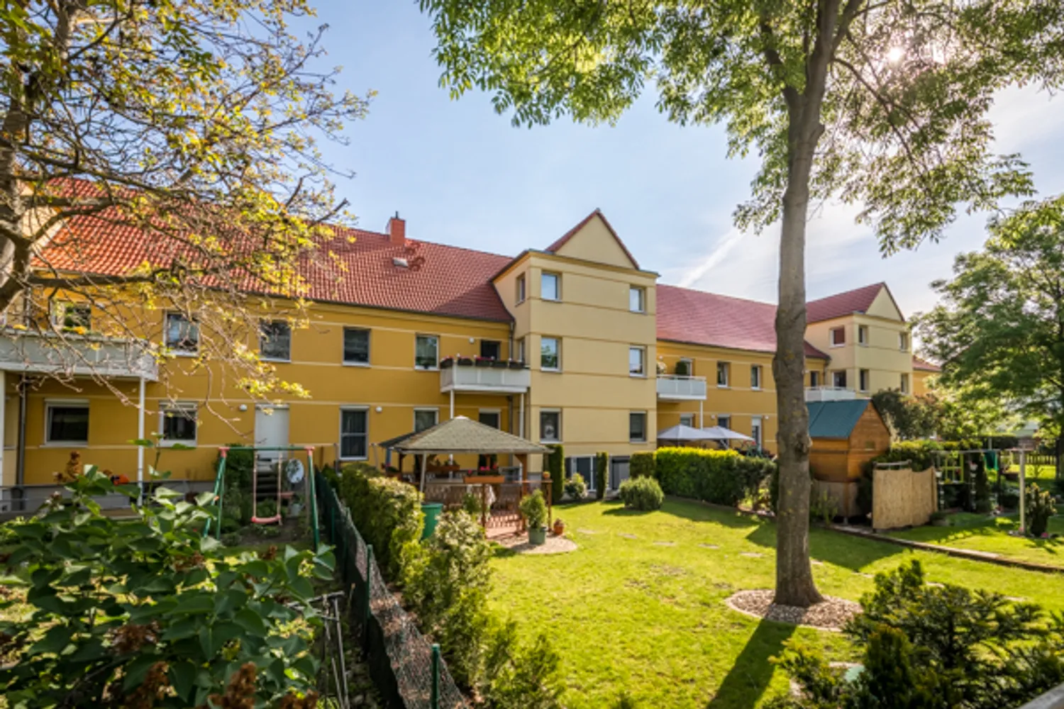 4 Zimmer Wohnung mit 94 m² in Halle (Saale) – Bild 2