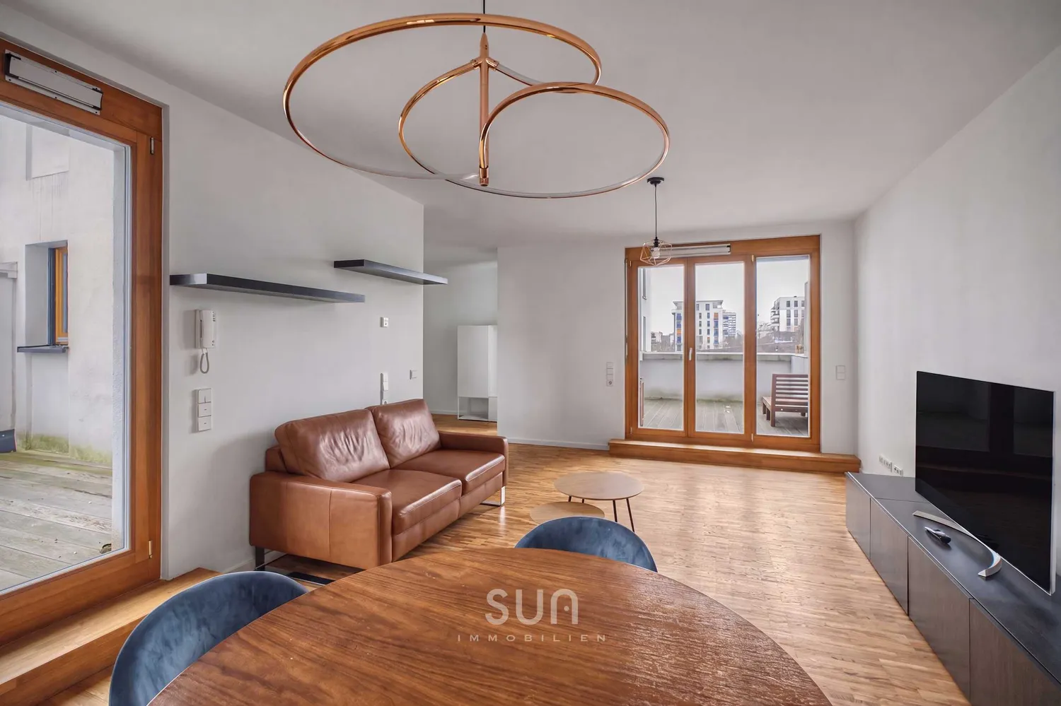 2 room apartment with 88 m² in Frankfurt am Main – Photo 2