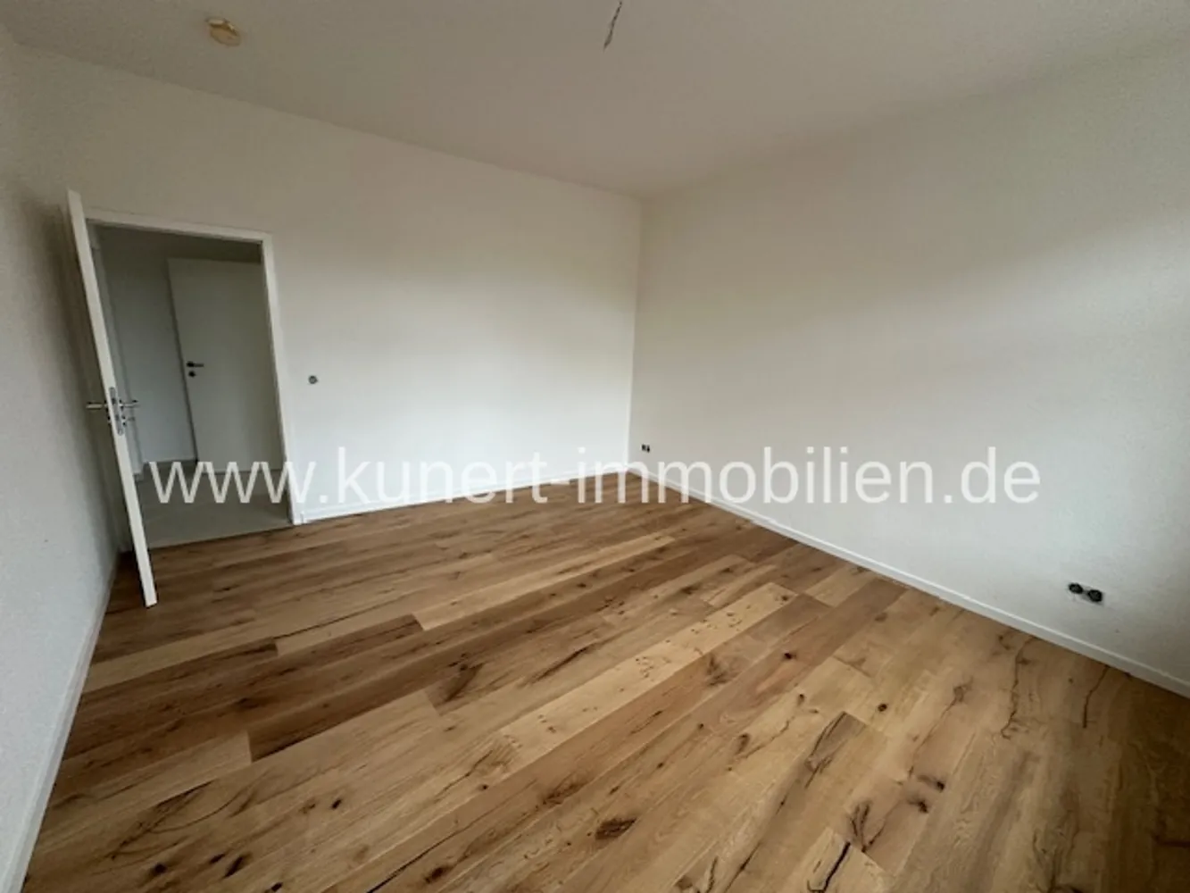 2 Zimmer Wohnung mit 60 m² in Halle (Saale) – Bild 6