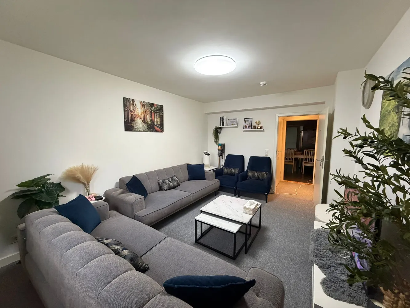 2 Zimmer Wohnung mit 52 m² in Köln – Bild 1