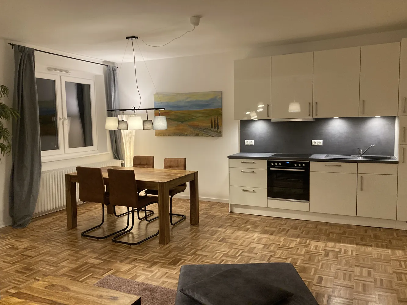 2 Zimmer Wohnung mit 160 m² in Hamburg – Bild 5