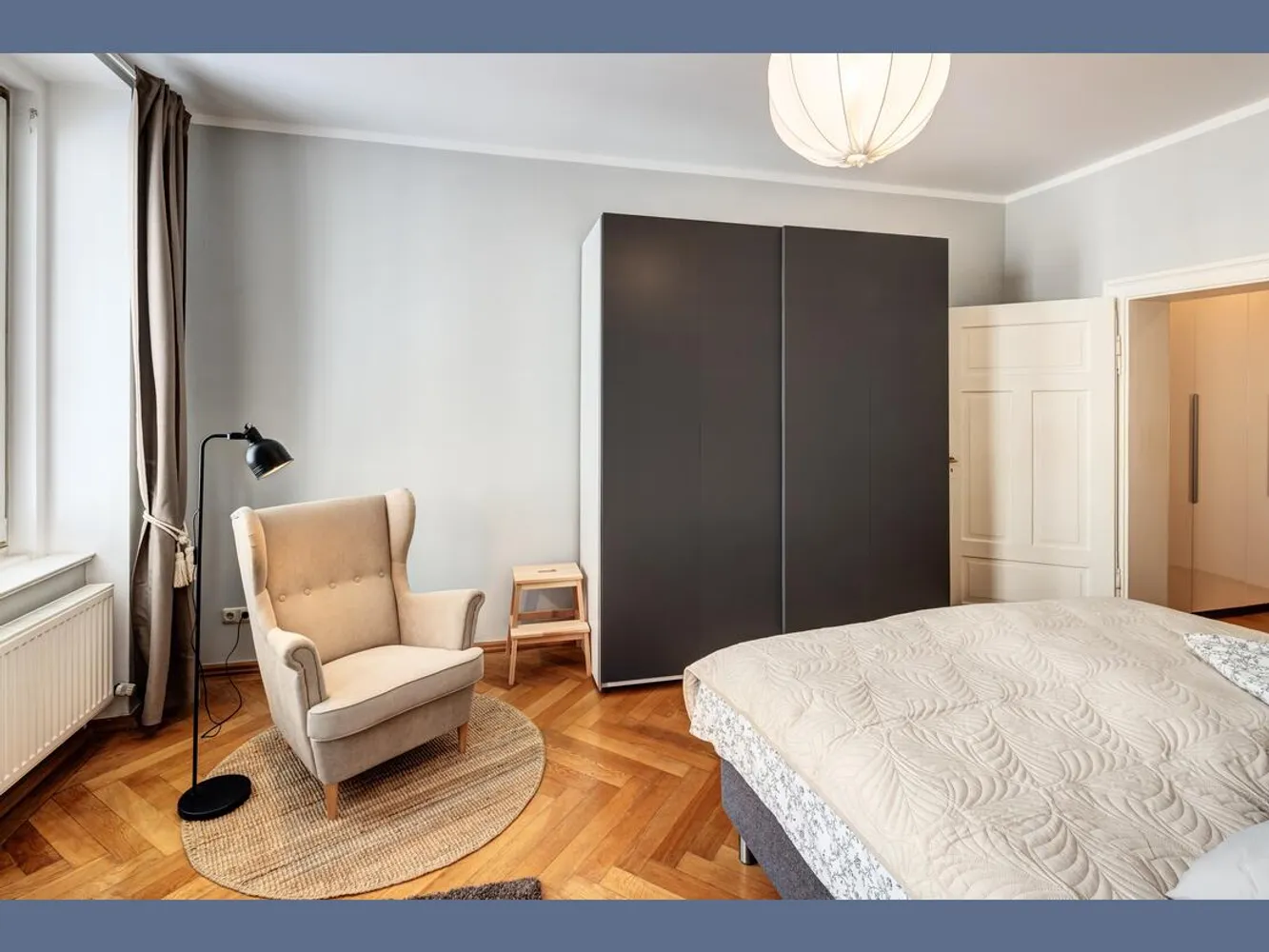 6 Zimmer Wohnung mit 150 m² in München – Bild 6