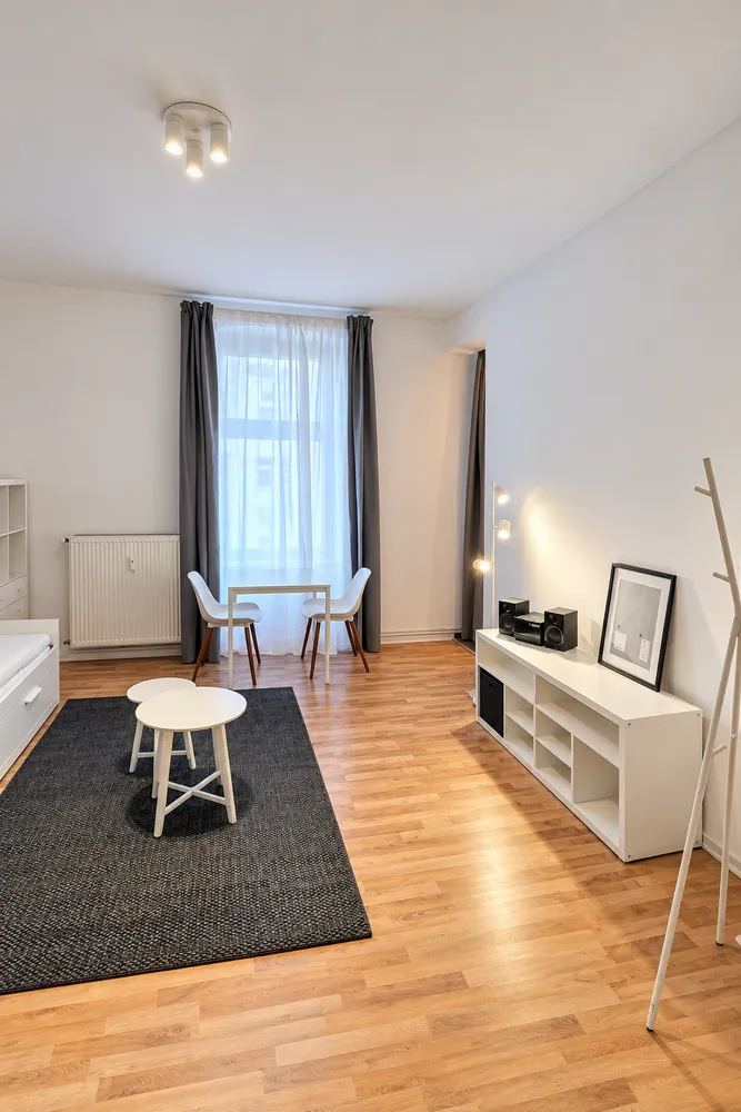 1 Zimmer Wohnung mit 35 m² in Berlin – Bild 6