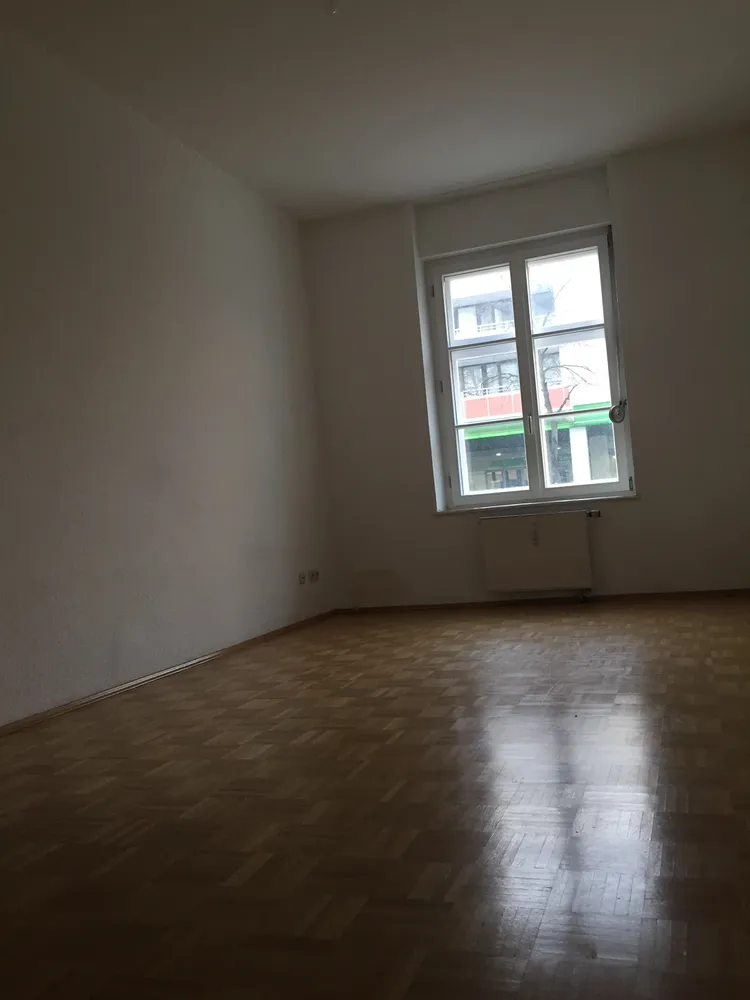 3 Zimmer Wohnung mit 65 m² in München – Bild 2